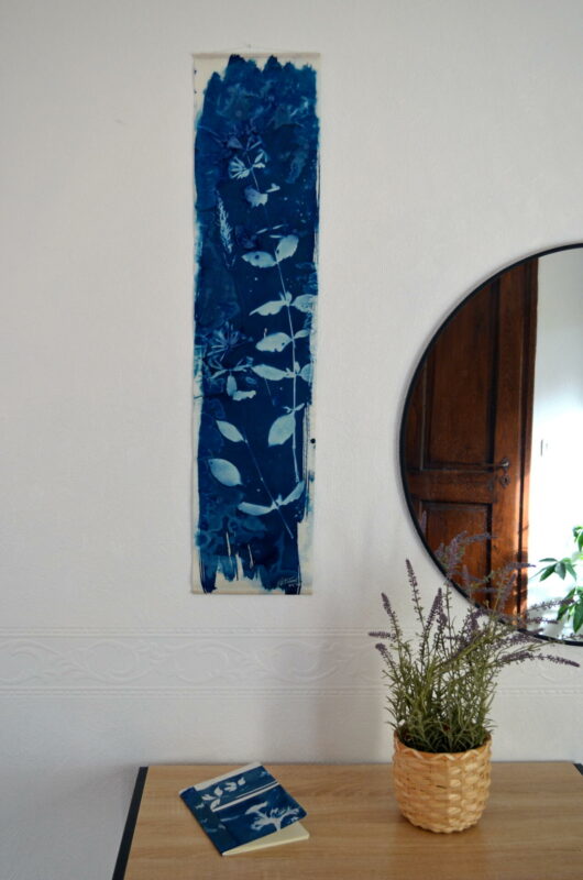 Cyanotype en kakémono à la saponaire