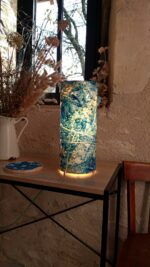 Lampe en cyanotype ouvertures végétales