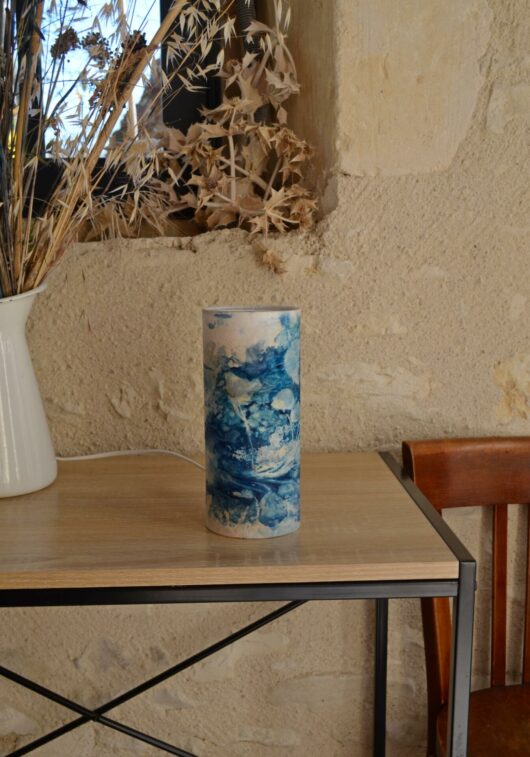 Lampe en cyanotype paysage printanier – Image 2