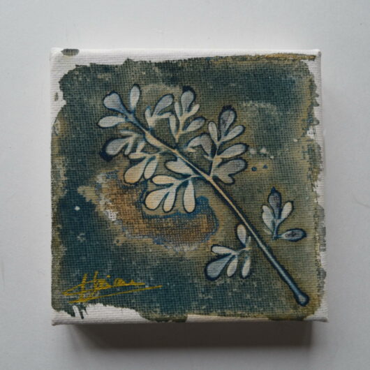 Cyanotype à la feuille de rue sur châssis.
