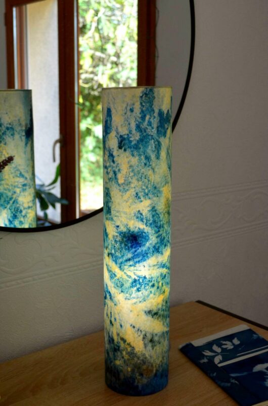 Lampe en cyanotype au chanvre – Image 2