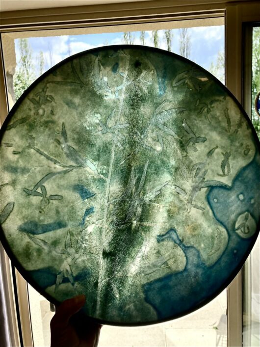 Tambour chamanique avec cyanotype au lierre – Image 3