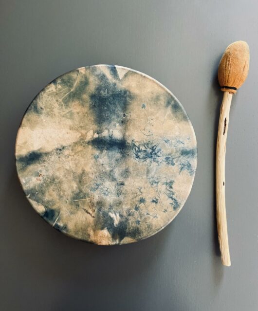 Tambour chamanique avec cyanotype à la clématite sauvage